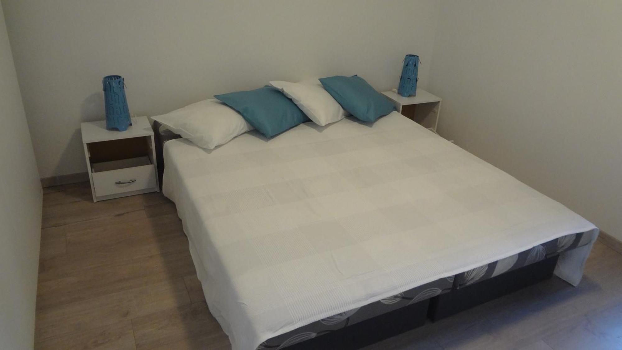 Jana Apartments 2 Μπρατισλάβα Εξωτερικό φωτογραφία